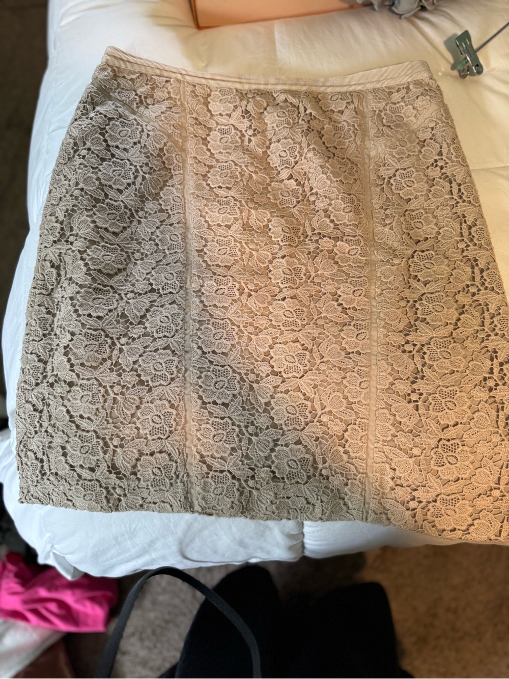 Ann Taylor Beige Floral Lace Mini Skirt